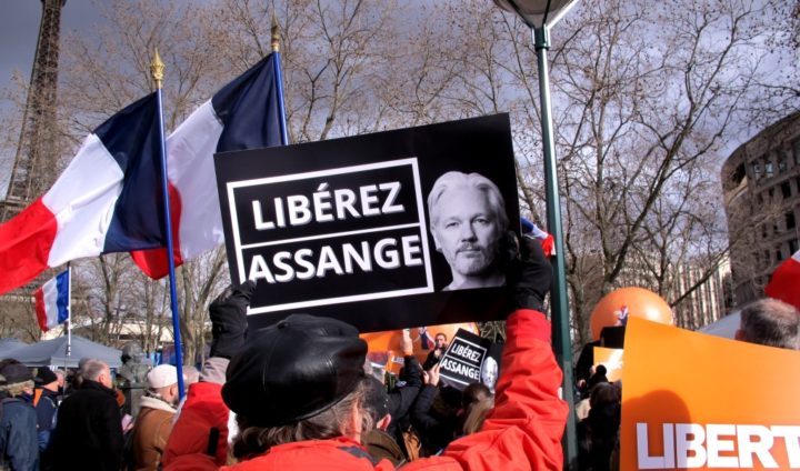 julian assange